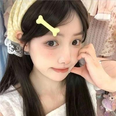 火山少女的爱愁